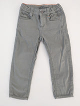 *Fundgrube* Hose - S.Oliver, Junge Gr.98