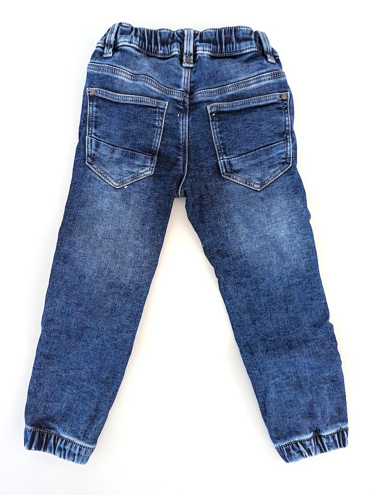 *Neuwertig* Jeans/Schlupfhose - S.Oliver, Junge Gr.104