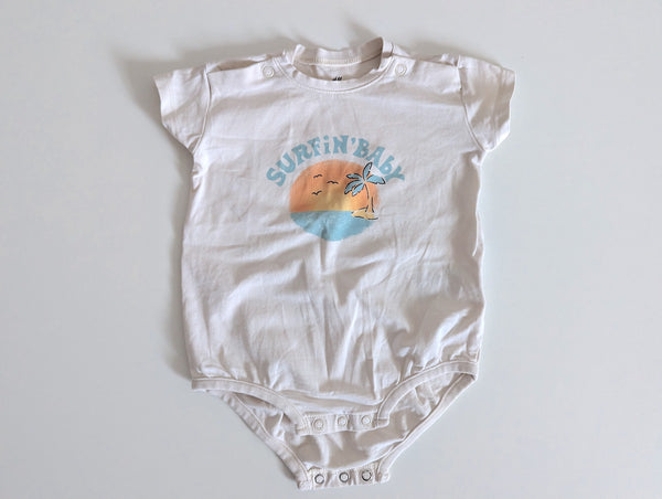 Surfin'Baby, Sommereinteiler/Spieler kurz - H&M, Unisex Gr.62