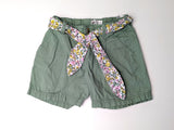 Kurze Hose mit Stoffgürtel - H&M, Gr.110