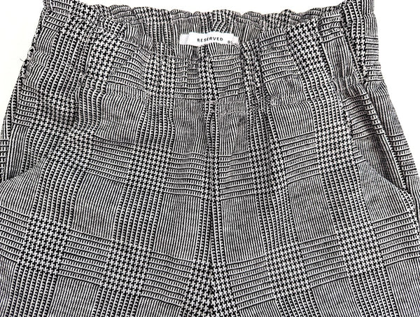 Schicke Hose, schmal geschnitten - Reserved, Gr.80