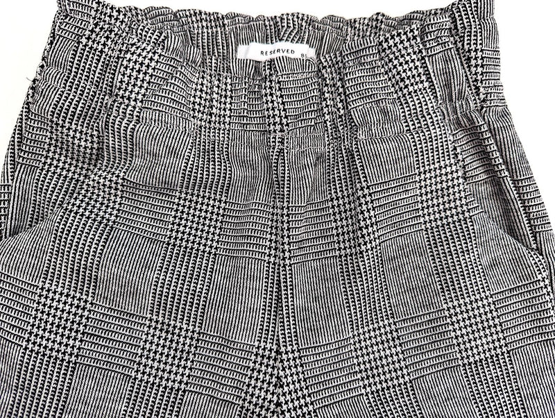 Schicke Hose, schmal geschnitten - Reserved, Gr.80