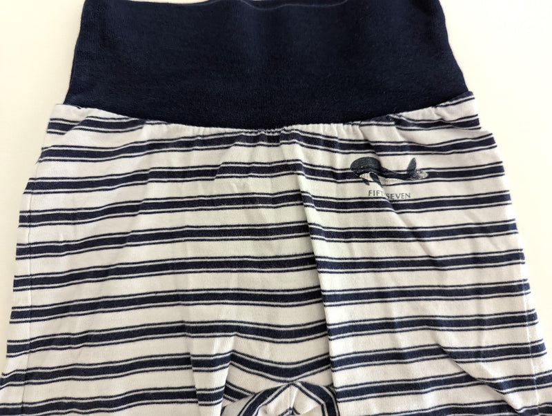 Weiche Stoffhose mit hohem Bund, kleiner Wal - Sanetta, Junge Gr.68