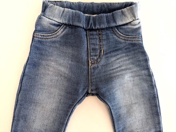 Weiche Schlupfhose - Eat Ants, Junge Gr.62/68
