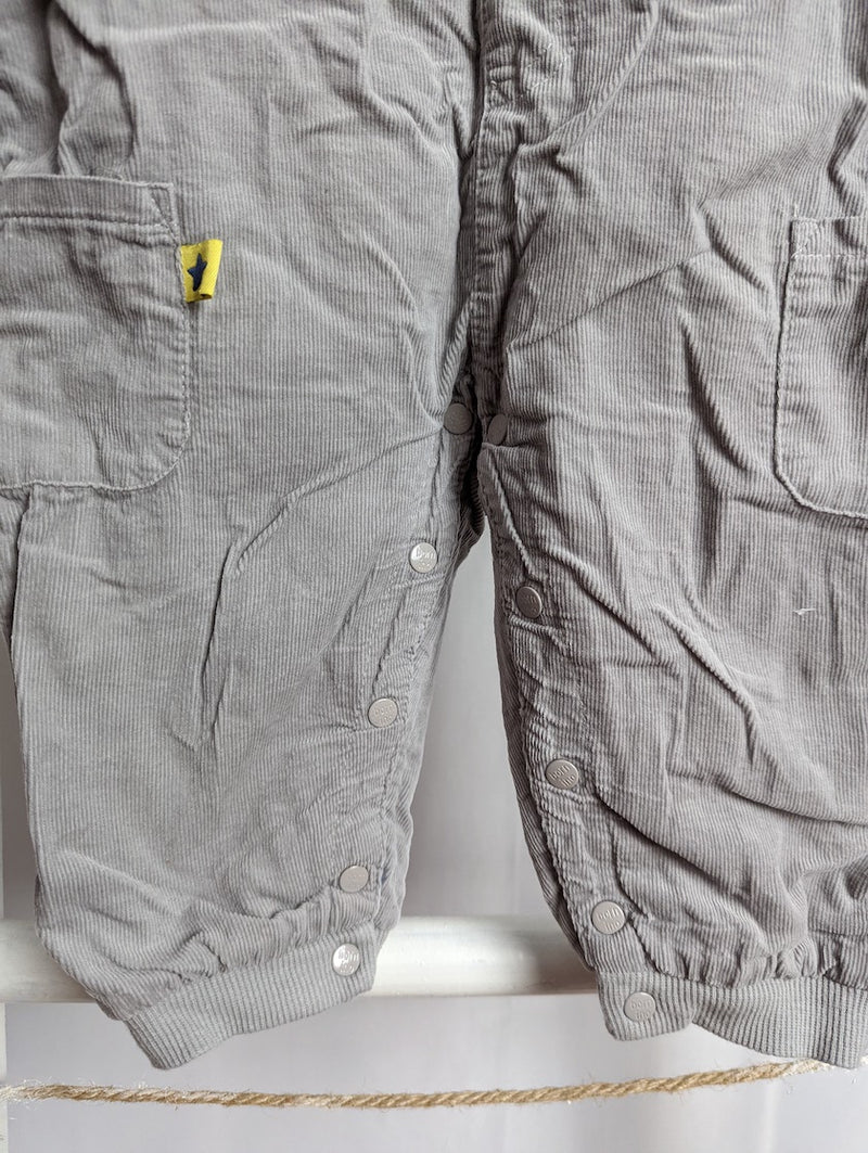 Weiche Latzhose aus Cord, gefüttert - Bornino, Gr.74/80