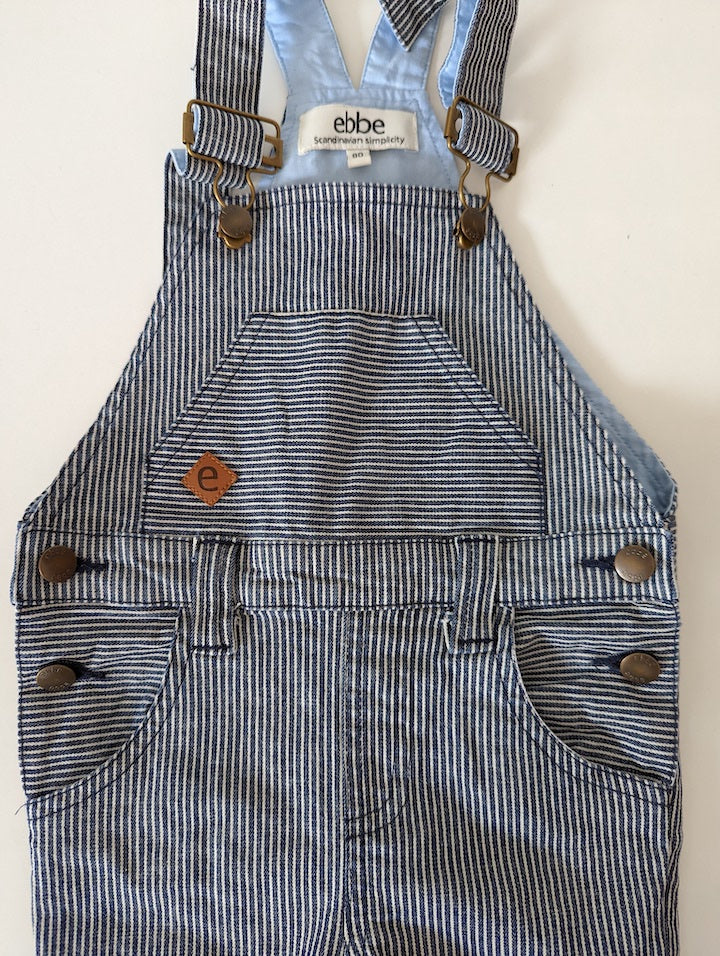 *Neuwertig* Schicke Latzhose - Ebbe, Junge Gr. 80
