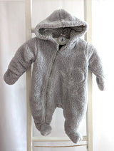 Winteroverall mit Kapuze, wattiert - Bornino, Unisex Gr.62/68