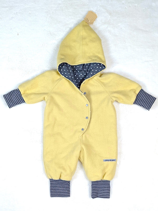 *Pünktchen* Gefütterter Overall aus Baumwollfleece - U.G. Mini, Unisex Gr.62