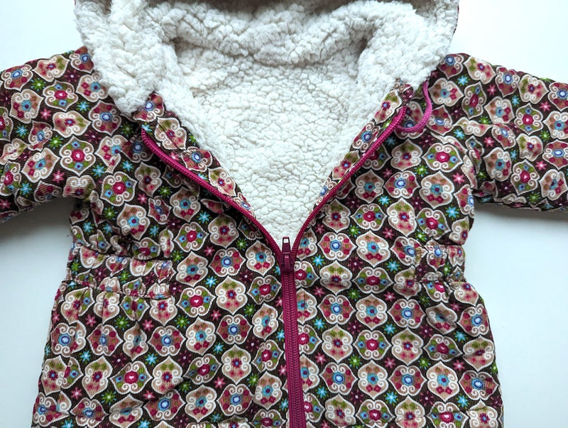 Schickes Stoffjacke mit Kapuze - Handmade, Mädchen Gr.62/68