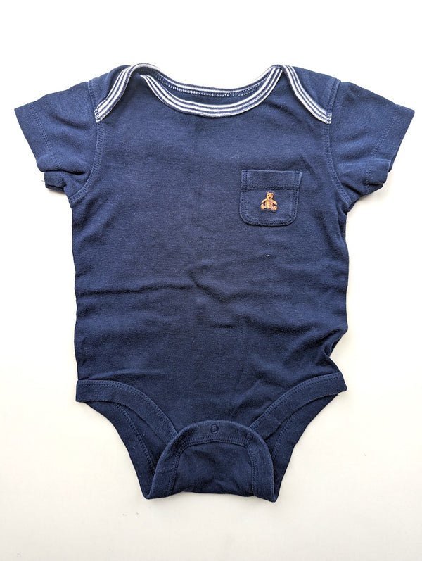 T-Shirt-Body mit kleiner Brusttasche - Baby Gap, Junge Gr.68/74