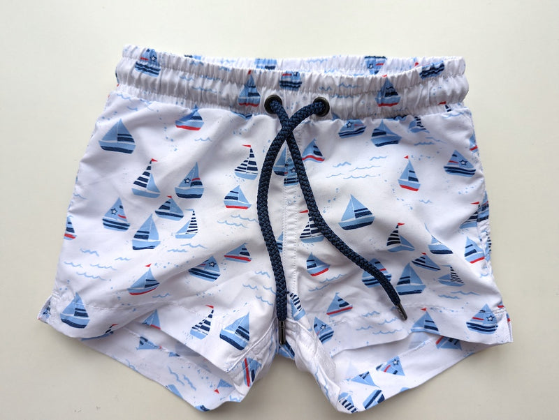 *Neuwertig* Badehose, Segelschiff - Sunuva, Junge Gr.68/74