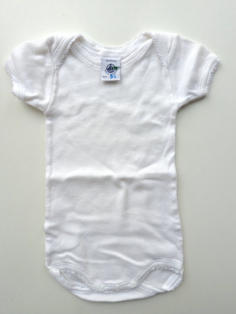 Kurzarmbody - Petit Bateau, Mädchen Gr.56