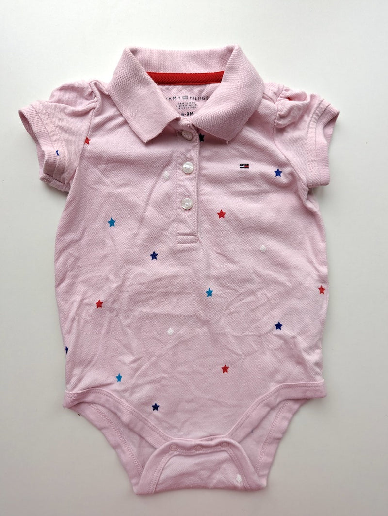 Kurzarm Poloshirt-Body mit Sterne - Tommy Hilfiger, Mädchen Gr.68/74